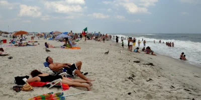 Jones Beach на Лонг-Айленде, Нью-Йорк